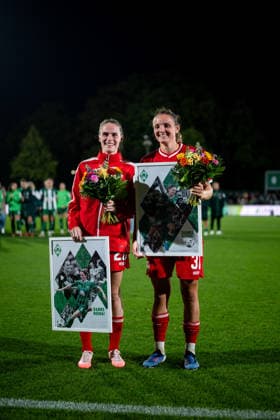 September 21, 2026, GER, Soccer, Women s, Google Pixel 1 Bundesliga, 2026–2027 Season, Matchday 4, SV Werder Bremen vs. VfB Stuttgart: Reena Wichmann (VfB Stuttgart, 28) and Verena Wieder (VfB Stuttgart, 31) are bid farewell by Werder Bremen. DFB and DFL regulations prohibit any use of photographs as image sequences and or quasi-video. Bremen Stadium, Platz 11, Bremen, Germany Copyright: xNordphoto Memmlerx