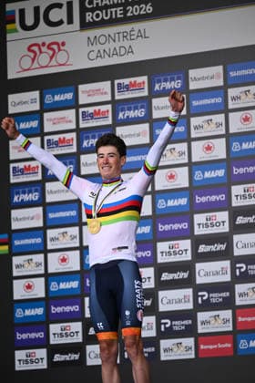 2026 UCI Road World Championships Picture by Chris Auld SWpix.com - 21 09 2026 - Cycling - 2026 UCI Road World Championships - MontrÃ al, Canada - Men Under-23 Individual Time Trial (ITT) Podium - Ryan Gal (Netherlands) wins the Gold Medal to become World Champion Copyright: x xSWpix.comx(t axPhotographyxHubxLtd)xChrisxAuld SWpix.comx SWP-3521-1104