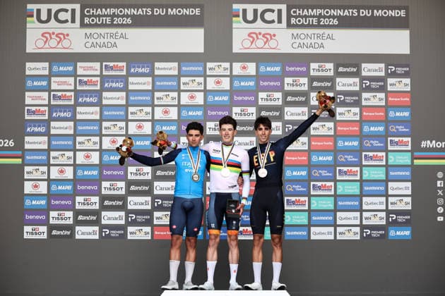 2026 UCI Road World Championships Picture by Alex Whitehead SWpix.com - 21 09 2026 - Cycling - 2026 UCI Road World Championships - MontrÃ al, Canada - Men Under-23 Individual Time Trial (ITT) Podium - Ryan Gal (Netherlands) on the podium receiving the Gold Medal to become World Champion, Nicolas Milesi (Italy) receiving the Silver Medal and Hector Alvarez (Spain) receiving the Bronze Medal MontrÃ al Avenue du Parc Canada Copyright: x xSWpix.comx(t axPhotographyxHubxLtd)xAlexxWhitehead SWpix.comx SWP-3521-1107