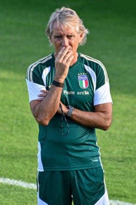 IPA88811270 - Italy s head coach Roberto Mancini during a training session ahead of Italy s UEFA Nations League soccer match in Florence, Italy, on September 21, 2026 Copyright: xLisaxGuglielmi IPAxSportx xx IPA88811270