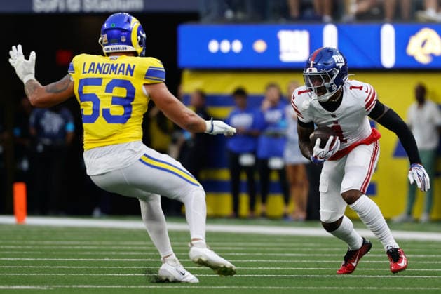 INGLEWOOD, CA - SEPTEMBER 21: New York Giants wide receiver Malik Nabers (1) makes a catch during the NFL, American Football Herren, USA game between the New York Giants and the Los Angeles Rams on September 21, 2026, at SoFi Stadium in Inglewood, CA. (Photo by Jevone Moore Icon Sportswire) NFL: SEP 21 Giants at Rams EDITORIAL USE ONLY Icon260921875