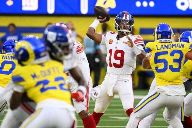 New York Giants quarterback Jameis Winston passes the ball over Los Angeles Rams linebacker Nate Landman (53) in second quarter action Monday Night Football at SoFi Stadium in Inglewood, California on Monday September 21, 2026.  LAP2026092106 JONxSOOHOO