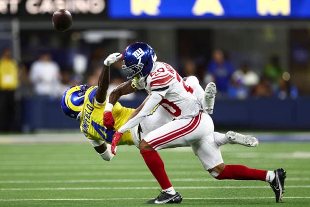 INGLEWOOD, CA - SEPTEMBER 21: New York Giants cornerback Greg Newsome II (20) breaks up a pass intended for Los Angeles Rams wide receiver Konata Mumpfield (4) during an NFL, American Football Herren, USA game between the New York Giants and the Los Angeles Rams on September 21, 2026, at SoFi Stadium in Inglewood, CA. (Photo by Karl Anderson Icon Sportswire) NFL: SEP 21 Giants at Rams EDITORIAL USE ONLY Icon272260921006
