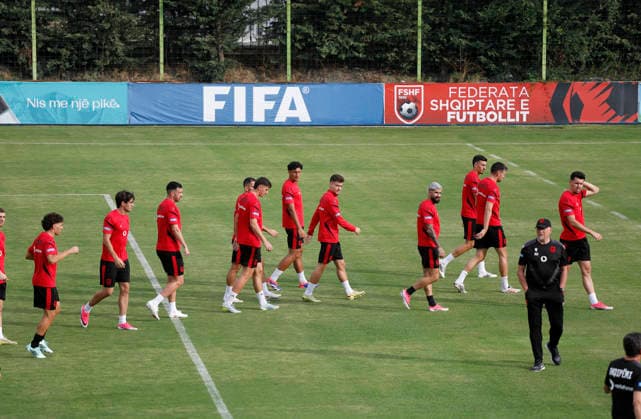 UEFA Nations League Qualifier in Tirana, Albania. Albania head coach Italian Rolando Maran attends a training session in Tirana on September 21, 2026, on the eve of the UEFA Nations League football matches against Belarus and San Marino. Light Studio Agency Malton Dibra Tirana Albania Copyright: xLightxStudioxAgencyx xMaltonxDibrax