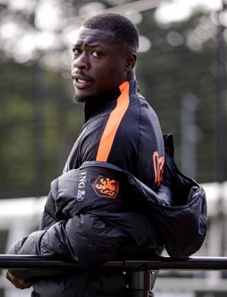 ZEIST - Brian Brobbey speaks to the press at the KNVB Campus in Zeist in preparation for the Nations League matches against Germany, Serbia, Greece, and Serbia. ROBIN VAN LONKHUIJSEN ANP xVIxANPxSportx xxANPxIVx 569638044 originalFilename: 569638044.jpg