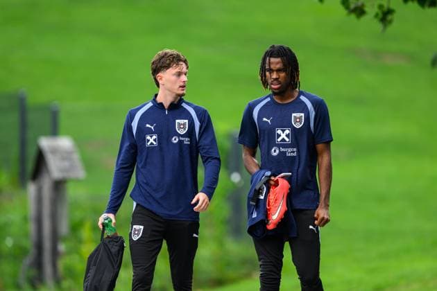 SOCCER - NL, AUT vs ISR WINDISCHGARSTEN,AUSTRIA,22.SEP.26 - SOCCER - UEFA Nations League, group stage, OEFB international match, Länderspiel, Nationalmannschaft Austria vs Israel, preview, training team AUT. Image shows Paul Wanner and Carney Chukwuemeka (AUT).  GEPAxpictures xChristianxMoser