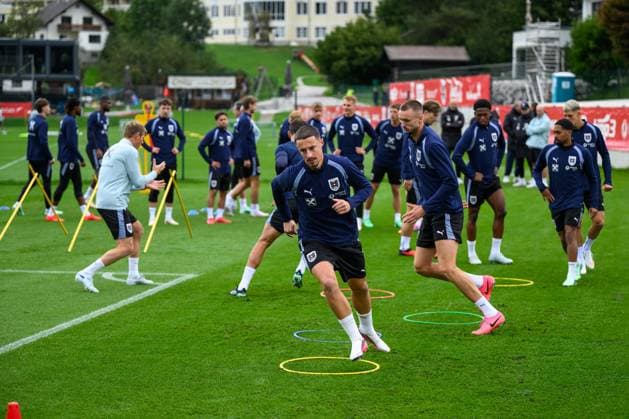 SOCCER - NL, AUT vs ISR WINDISCHGARSTEN,AUSTRIA,22.SEP.26 - SOCCER - UEFA Nations League, group stage, OEFB international match, Länderspiel, Nationalmannschaft Austria vs Israel, preview, training team AUT. Image shows Marco Friedl and Sasa Kalajdzic (AUT).  GEPAxpictures xChristianxMoser