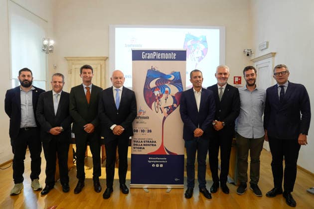 Luca Guercilena, Paolo Bellino, Mariano Rabino, Marco Gabusi durante la foto prima della Conferenza stampa di presentazione gara ciclistica Gran Piemonte 2026. Italy - News - September 22, 2026.  Copyright: xFabioxFerrari LaPressex