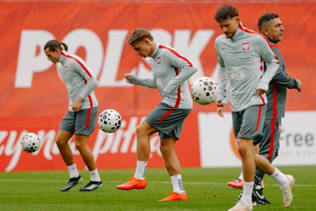 22.09.2026 WARSZAWA - WAWER, BOISKO KS ZWAR MIEDZYLESIE PILKA NOZNA (FOOTBALL) ZGRUPOWANIE REPREZENTACJI POLSKI TRENING REPREZENTACJI POLSKI NZ MICHAL SKORAS FOTO LUKASZ GROCHALA CYFRASPORT NEWSPIX.PL --- newspix.pl LIGA NARODOW UEFA PILKA NOZNA SEZON 2026 2027 --- UEFA NATIONS LEAGUE 