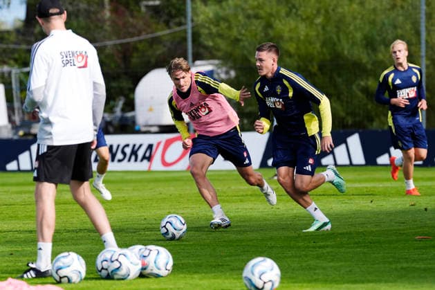 STOCKHOLM, SWEDEN 20260922 Sweden s goalkeeper Viktor Johansson as the soccer team gathers for practice at Bosön in Stockholm ahead of the upcoming Nations League matches STOCKHOLM SWEDEN x10050x  Copyright: xPontusxLundahl TTx FOOTBALL MEN TRAIN IN STOCKHOLM