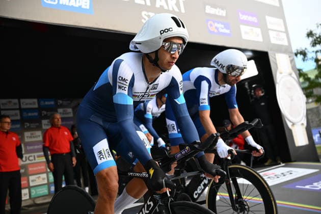 2026 UCI Road World Championships Picture by Simon Wilkinson SWpix.com - 22 09 2026 - Cycling - 2026 UCI Road World Championships - MontrÃ al, Canada - Team Time Trial Mixed Relay - Amir Ansari (World Cycling Centre, Refugee Team), Mario Sanchez (World Cycling Centre, Bolivia), Ahmad Badreddin Wais (World Cycling Centre, Refugee Team) MontrÃ al Avenue du Parc Canada Copyright: x xSWpix.comx(t axPhotographyxHubxLtd)xSimonxWilkinson SWpix.comx SWP-3521-1142