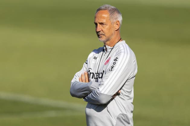 Training: Eintracht Frankfurt Coach Adi Hütter Eintracht Frankfurt Training session held by Eintracht Frankfurt on September 22, 2026, at Deutsche Bank Park in Frankfurt am Main, Frankfurt am Main, Hesse, Germany; Deutsche Bank Park