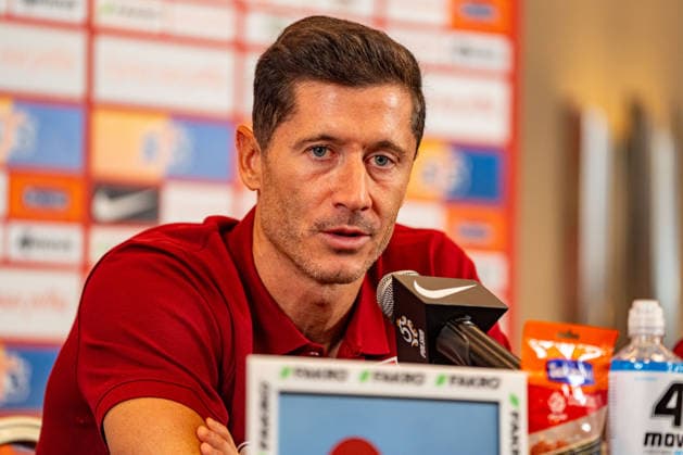 Polish national team, Nationalteam First press conference, PK, Pressekonferenz Robert Lewandowski attending the first press conference during Poland™s national team training camp ahead of the upcoming UEFA Nations League matches (Kazimierz Koper Ball Raw Images) Warszawa DoubleTree by Hilton Hotel & Conference Centre, Skalnicowa 21 Poland Copyright: xKazimierzxKoperx KAZ_polkonf-03