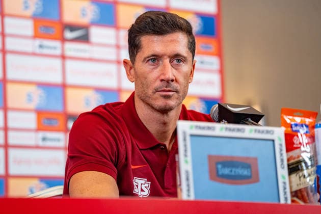 Polish national team, Nationalteam First press conference, PK, Pressekonferenz Robert Lewandowski attending the first press conference during Poland™s national team training camp ahead of the upcoming UEFA Nations League matches (Kazimierz Koper Ball Raw Images) Warszawa DoubleTree by Hilton Hotel & Conference Centre, Skalnicowa 21 Poland Copyright: xKazimierzxKoperx KAZ_polkonf-09