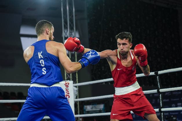 2026 European Boxing Championships in Bulgaria SOFIA, BULGARIA - SEPTEMBER 22: Semih Gumus (red) of Turkiye and Bashkim Bajoku (blue) of Kosovo compete in the men s 55kg category during the 2026 European Boxing Championships at Asics Arena in Sofia, Bulgaria, on September 22, 2026. Osmancan Gurdogan Anadolu Sofia Bulgaria. Editorial use only. Please get in touch for any other usage.  Copyright: x2026xAnadoluxOsmancanxGurdoganx