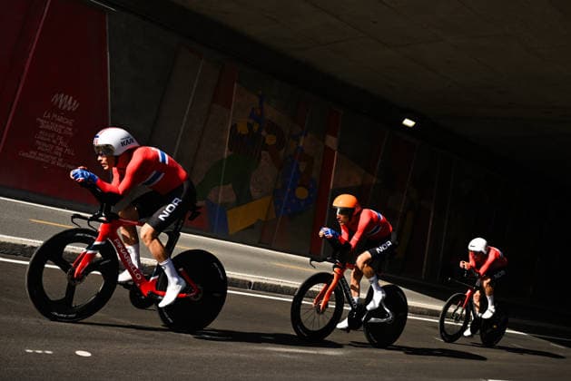 2026 UCI Road World Championships Picture by Chris Auld SWpix.com - 22 09 2026 - Cycling - 2026 UCI Road World Championships - MontrÃ al, Canada - Team Time Trial Mixed Relay - Tobias Foss (Norway), Andreas Leknessund (Norway), Embret Svestad-Bardseng (Norway) Copyright: x xSWpix.comx(t axPhotographyxHubxLtd)xChrisxAuld SWpix.comx SWP-3521-1193