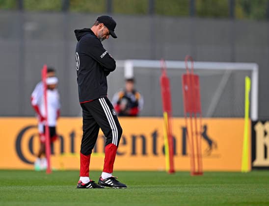 September 22, 2026, German National Soccer Team (DFB), training camp in Herzogenaurach, at the ADIDAS headquarters, ahead of the UEFA Nations League matches, national team training session in front of the press; Coach Jürgen Klopp of Germany looks pensive
