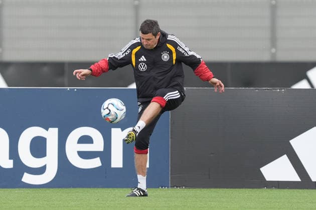 Goalkeeper Coach Andreas Kronenberg Germany Herzo Base September 22, 2026 German National Team Nations League Preparation, Home Ground, HerzoBase, World of Adidas, Herzogenaurach