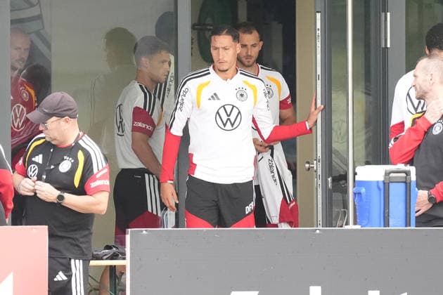 Younes Ebnoutalib (Germany) comes out of the gym with Max Rosenfelder (Germany) and Joshua Kimmich (Germany) at HerzoBase on September 22, 2026. German National Team Nations League preparation, Home Ground, HerzoBase, World of Adidas, Herzogenaurach