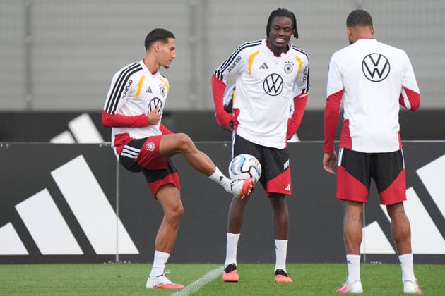 Younes Ebnoutalib, Germany, with Yann Aurel Bisseck, Herzo Base, September 22, 2026, German National Team, Nations League Preparation, Home Ground, HerzoBase, World of Adidas, Herzogenaurach