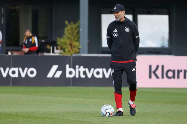 Pictured: National Team Coach Juergen Klopp, September 22, 2026, Media training session for the German national team with Juergen Klopp, Germany, Herzogenaurach, Media Center; DFL REGULATIONS PROHIBIT ANY USE OF PHOTOGRAPHS AS IMAGE SEQUENCES AND OR QUASI-VIDEO Copyright: HMBxMedia xJulienxBecker