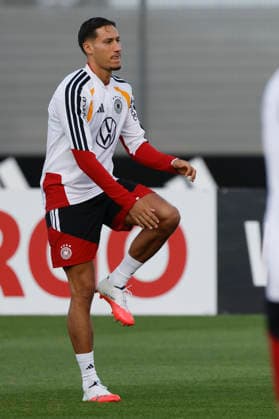 Pictured: Younes Ebnoutalib, September 22, 2026, Media training session for the German national team with Jürgen Klopp, Germany, Herzogenaurach, Media Center. DFL regulations prohibit any use of photographs as image sequences and or quasi-video. Copyright: HMBxMedia xJulienxBecker