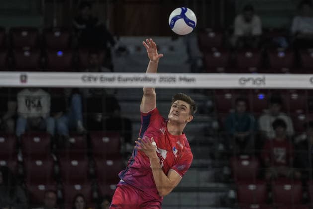 France v Romania - CEV Men s European Volleyball Championship 2026 quarterfinal SOFIA, BULGARIA - SEPTEMBER 22: Theo Faure of France in action during the CEV 2026 European Men s Volleyball Championship quarterfinal match between France and Romania at Arena 8888 in Sofia, Bulgaria, on September 22, 2026. Osmancan Gurdogan Anadolu Sofia Bulgaria. Editorial use only. Please get in touch for any other usage.  Copyright: x2026xAnadoluxOsmancanxGurdoganx