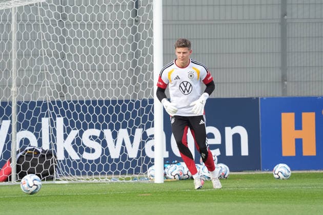 Goalkeeper Finn Dahmen, Germany, Herzo Base, September 22, 2026, German National Team, Nations League Preparation, Home Ground, HerzoBase, World of Adidas, Herzogenaurach