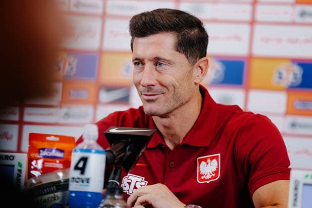 22.09.2026 WARSZAWA - DOUBLE TREE BY HILTON PILKA NOZNA (FOOTBALL) ZGRUPOWANIE REPREZENTACJI POLSKI KONFERENCJA PRASOWA REPREZENTACJI POLSKI NZ ROBERT LEWANDOWSKI FOTO LUKASZ GROCHALA CYFRASPORT NEWSPIX.PL --- newspix.pl 