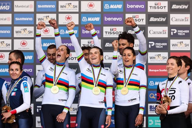 2026 UCI Road World Championships Picture by Alex Whitehead SWpix.com - 22 09 2026 - Cycling - 2026 UCI Road World Championships - MontrÃ al, Canada - Team Time Trial Mixed Relay Podium - Mattia Cattaneo (Italy), Filippo Ganna (Italy), Matteo Sobrero (Italy), Vittoria Guazzini (Italy), Elisa Longo Borghini (Italy), Monica Trinca Colonel (Italy) on the podium receiving the Gold Medals to become World Champions MontrÃ al Avenue du Parc Canada Copyright: x xSWpix.comx(t axPhotographyxHubxLtd)xAlexxWhitehead SWpix.comx SWP-3521-1330
