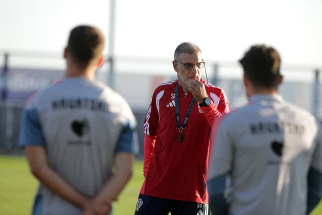 Croatia National Football Team: Press and Trainign Session Head Coach of Croatia Slaven Bilic during the training sesion at HNK Rijeka stadium on September 22, 2026 in Rijeka, Croatia.  GoranxKovacic PIXSELL