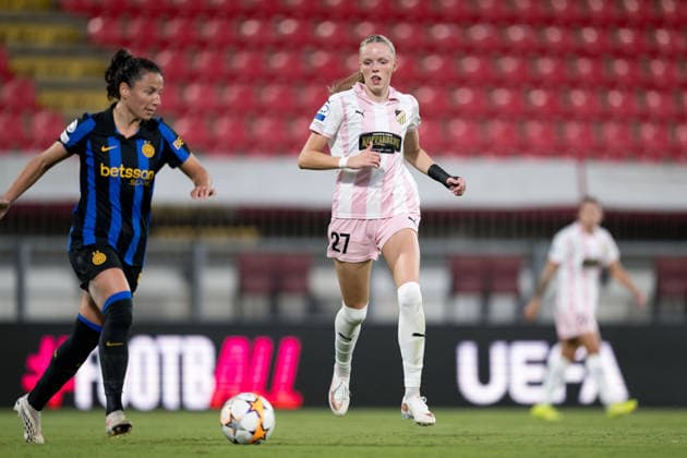 September 22, 2026: Thelma Palmadottir of Häcken during the Women’s Champions League soccer match between Inter and Häcken on September 22, 2026 in Monza. Photo by Carl Sandin. BILDBYRAN code CS CS0982 soccer football fotball UEFA Women’s Champions League Inter Häcken women’s BBENG soccer football fotball UEFA Women’s Champions League Inter Häcken women’s BBENG  Copyright: CARLxSANDIN BB260922CS071