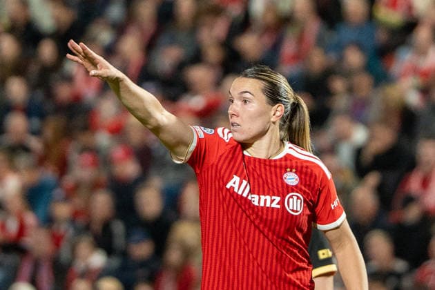 Soccer: UEFA Women s Champions League, Matchday 1, FC Bayern Munich Women vs. Manchester City Women s Football Club on September 22, 2026, at Sportpark Unterhaching in Munich, Germany, 2026–2027 season. Vanessa Gilles, FC Bayern Munich, 2, Munich, Sportpark Unterhaching, Germany Copyright: xPhilippxImhofx
