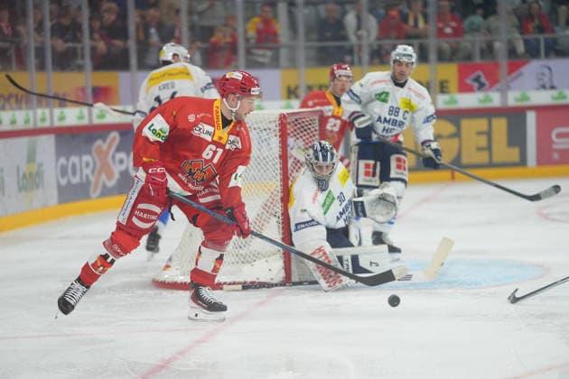 Biel Bienne, Switzerland - September 22: Dominic Zwerger (61 EHCB) during the National League match between EHC Biel-Bienne and HC Ambri-Piotta at Tissot Arena on September 22, 2026 in Biel Bienne, Switzerland. Copyright: xKjetilxWaberx xSPPx Sportspressphoto_SPR237204