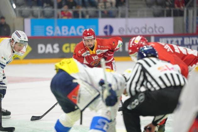 Biel Bienne, Switzerland - September 22: Fabio Hofer (16 EHCB) during the National League match between EHC Biel-Bienne and HC Ambri-Piotta at Tissot Arena on September 22, 2026 in Biel Bienne, Switzerland. Copyright: xKjetilxWaberx xSPPx Sportspressphoto_SPR237211