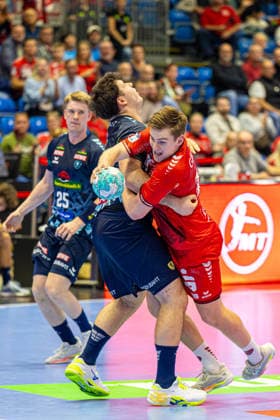 HBL Cup, 2nd Round, Kassel, MT Melsungen vs. Rhein Neckar Löwen, Rothenbach Halle Kassel, September 22, 2026 HBL Cup, 2nd Round, Kassel, Germany, September 22, 2026 Reynir Thor Stefansson, MT Melsungen, No. 19 with the ball, Handball Bundesliga, MT Melsungen vs. Rhein Neckar Löwen, Rothenbach Hall, Kassel Copyright: xBEAUTIFULxSPORTS Freudensteinx