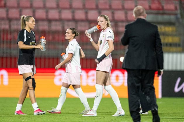 September 22, 2026: Thelma Palmadottir of Häcken looks dejected after the Women s Champions League soccer match between Inter and Häcken on September 22, 2026 in Monza. Photo by Carl Sandin, BILDBYRAN, code CS CS0982, soccer, football, UEFA Women’s Champions League, Inter, Häcken, women’s, BBENG, dejected  Copyright: CARLxSANDIN BB260922CS089