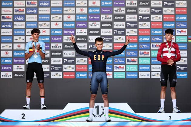 2026 UCI Road World Championships Picture by Alex Whitehead SWpix.com - 22 09 2026 - Cycling - 2026 UCI Road World Championships - MontrÃ al, Canada - Men Junior Individual Time Trial (ITT) Podium - Benjamin Noval (Spain) Gold Medalist and World Champion, Vic de Smet (Belgium) Silver Medalist and Malthe Risbjerg (Denmark) Bronze Medalist MontrÃ al Avenue du Parc Canada Copyright: x xSWpix.comx(t axPhotographyxHubxLtd)xAlexxWhitehead SWpix.comx SWP-3521-1593