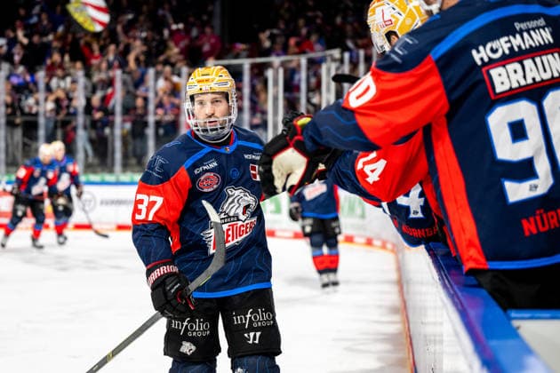 September 22, 2026 Ice Hockey Season 2026–2027 Penny DEL Nuremberg Ice Tigers Icetigers Adler Mannheim ThHa xthxhax Goal celebration, joy, cheering Tyler Spezia 37, Nuremberg Ice Tigers, NIT