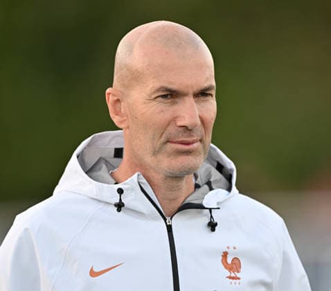 Ahead of Turkiye v France: UEFA Nations League CLAIREFONTAINE-EN-YVELINES, FRANCE - SEPTEMBER 22: France’s national football team head coach Zinedine Zidane leaves at the end of a training session ahead of the UEFA Nations League match between Turkiye and France in Clairefontaine-en-Yvelines, southwest of Paris, France on September 22, 2026. Mustafa Yalcin Anadolu Clairefontaine-en-yvelines France. Editorial use only. Please get in touch for any other usage.  Copyright: x2026xAnadoluxMustafaxYalcinx