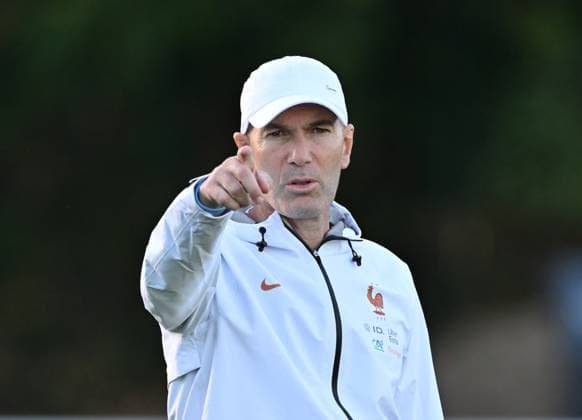 Ahead of Turkiye v France: UEFA Nations League CLAIREFONTAINE-EN-YVELINES, FRANCE - SEPTEMBER 22: France’s national football team head coach Zinedine Zidane attends a training session ahead of the UEFA Nations League match between Turkiye and France in Clairefontaine-en-Yvelines, southwest of Paris, France on September 22, 2026. Mustafa Yalcin Anadolu Clairefontaine-en-yvelines France. Editorial use only. Please get in touch for any other usage.  Copyright: x2026xAnadoluxMustafaxYalcinx