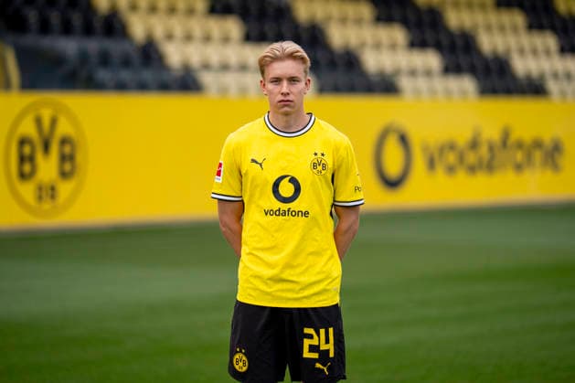 Borussia Dortmund; 1. BL, Porträttermin 2026 2027 Daniel Svensson; Borussia Dortmund; 1. BL, Porträttermin 2026 2027 Foto: Borussia Dortmund Hendrik Deckers via Revierfoto Borussia Dortmund; 1. BL, Porträttermin 2026 2027