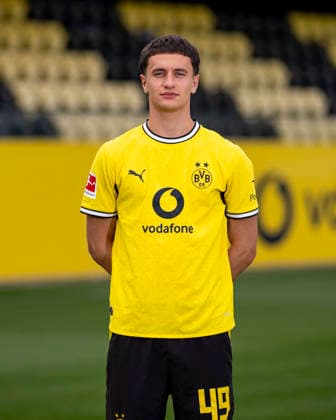 Borussia Dortmund; 1. BL, Porträttermin 2026 2027 Luca Reggiani; Borussia Dortmund; 1. BL, Porträttermin 2026 2027 Foto: Borussia Dortmund Hendrik Deckers via Revierfoto Borussia Dortmund; 1. BL, Porträttermin 2026 2027