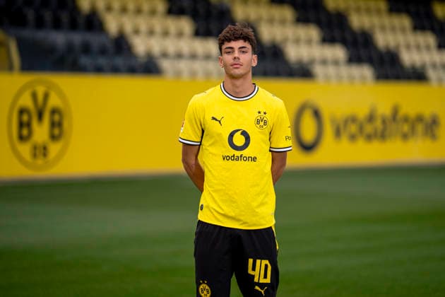 Borussia Dortmund; 1. BL, Porträttermin 2026 2027 Samuele Inacio; Borussia Dortmund; 1. BL, Porträttermin 2026 2027 Foto: Borussia Dortmund Hendrik Deckers via Revierfoto Borussia Dortmund; 1. BL, Porträttermin 2026 2027