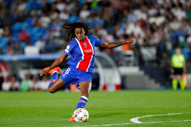 UEFA Women s Champions League - Real Madrid vs Paris Saint-Germain MADRID, SPAIN -September 22:Joe Echegini of Paris Saint-Germain attempts a shot during the UEFA Women s Champions League match between Real Madrid and Paris Saint-Germain at Alfredo Di Stefano stadium in Madrid.(Photo by Guille Martinez f22photo) Madrid Alfredo Di Stefano Stadium Spain Copyright: xGuillermoxMartinezx