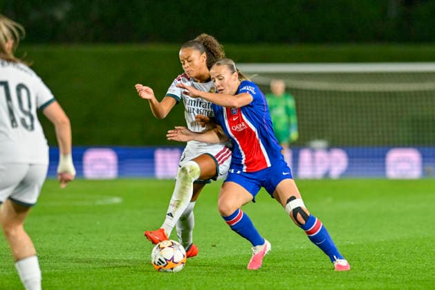 September 22, 2026, Madrid, Madrid, Spain: 12 FELICIA SCHRODER of Real Madrid CF Femenino and 30 EMILIE OSTERAS of Paris Saint-Germain FC disputes a ball during the Women s Champions League match between REAL MADRID FEMENINO and PARIS SAINT-GERMAIN FC, held on September 22, 2026, in Valdebebas, Madrid, Spain. The Women s Champions League Match REAL MADRID - PARIS SAINT-GERMAIN FC (22.09.26)  - ZUMAc312 20260922_zsp_c312_030 Copyright: xOscarxManuelxSanchezx