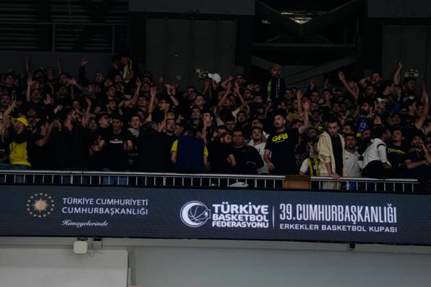 Fenerbahce Tarfin v Besiktas 39th Turkish Presidential Cup Fenerbahce Tariff fans during the 39th Turkish Presidential Cup match between Fenerbahce Tarfin and Besiktas on September 22, 2026 in Istanbul, Turkey. Istanbul Turkey Copyright: xYagizxGurtug PSxImagesxYagizxGurtug PSxImagesx