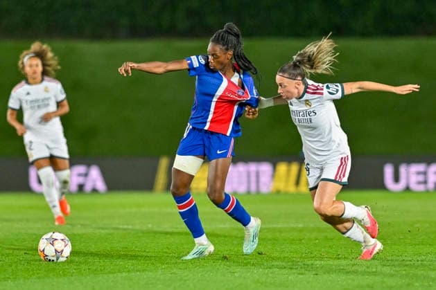 September 22, 2026, Madrid, Madrid, Spain: 18 NAOMIE FELLER of Paris Saint-Germain FC and 19 EVA NAVARRO of Real Madrid CF Femenino disputes a ball during the Women s Champions League match between REAL MADRID FEMENINO and PARIS SAINT-GERMAIN FC, held on September 22, 2026, in Valdebebas, Madrid, Spain. Madrid Spain - ZUMAc312 20260922_zsp_c312_020 Copyright: xOscarxManuelxSanchezx