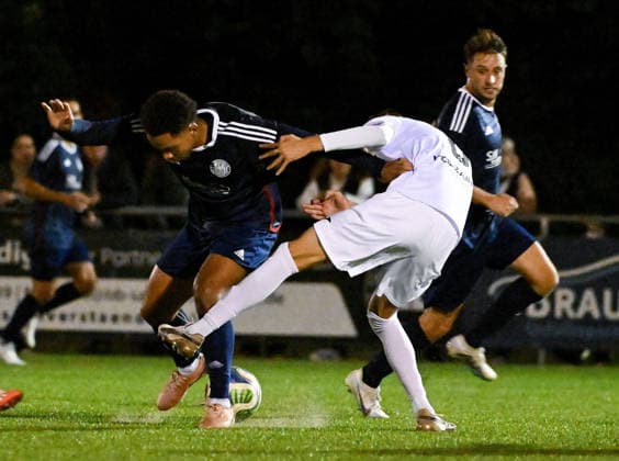 September 22, 2026, xpsx, Soccer: Hessen Cup Round of 16, Germania Dörnigheim vs. TSV Steinbach Haiger; from left: Ronaldo, Obinna, Torres, Eurich (Dörnigheim); Levin Müller (Steinbach Maintal), Hessen, Germany, DEU