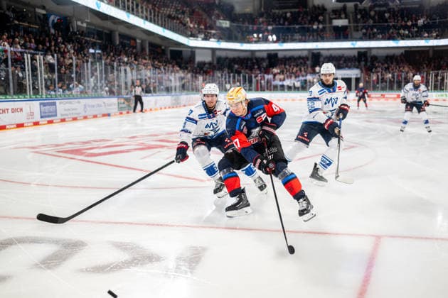 September 22, 2026, 2026–2027 Ice Hockey Season, Penny DEL, Nuremberg Ice Tigers, Icetigers, Adler Mannheim, ThHa xthxhax, Dan Renouf 4, Adler Mannheim, Owen Headrick 47, Nuremberg Ice Tigers, NIT